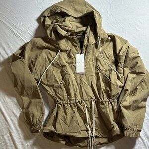 Stylish Women's Utility Jacket in Tan